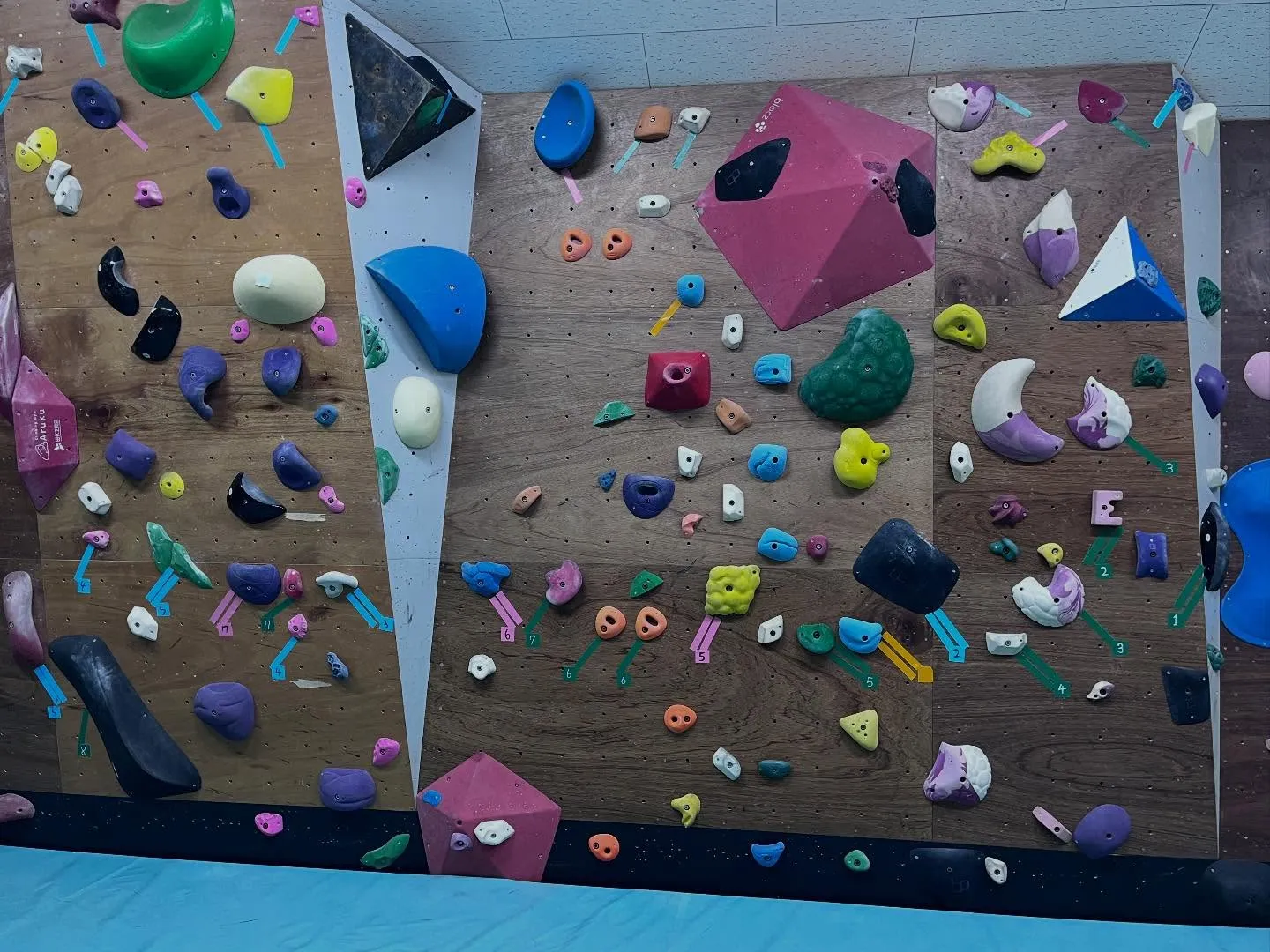 都城市・三股町で新しい趣味にボルダリングはいかがでしょうか？...