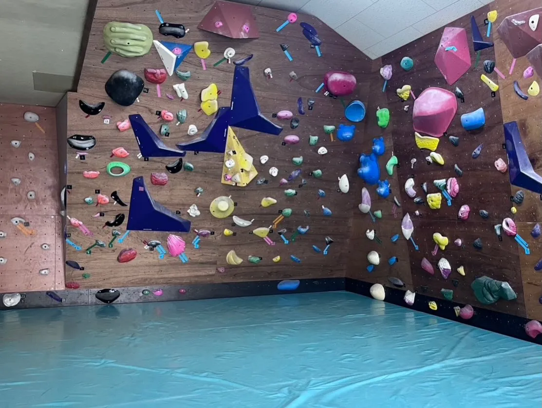 都城市・三股町で新しい趣味にボルダリングはいかがでしょうか？...