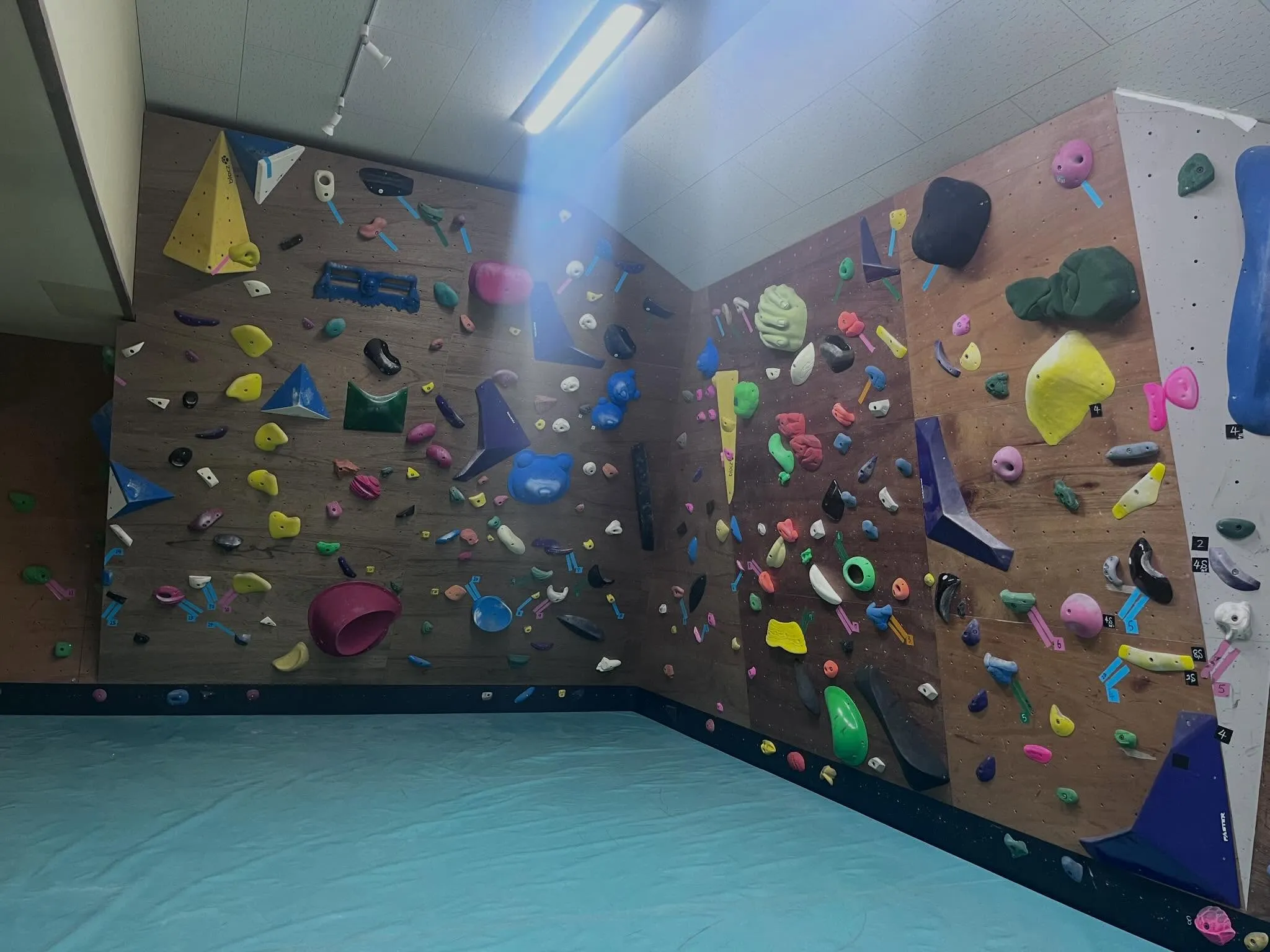 都城市・三股町で新しい趣味にボルダリングはいかがでしょうか？...