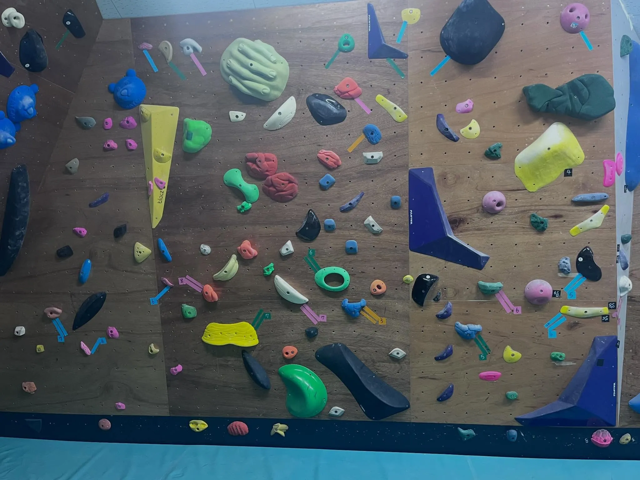 都城市・三股町で新しい趣味にボルダリングはいかがでしょうか？...